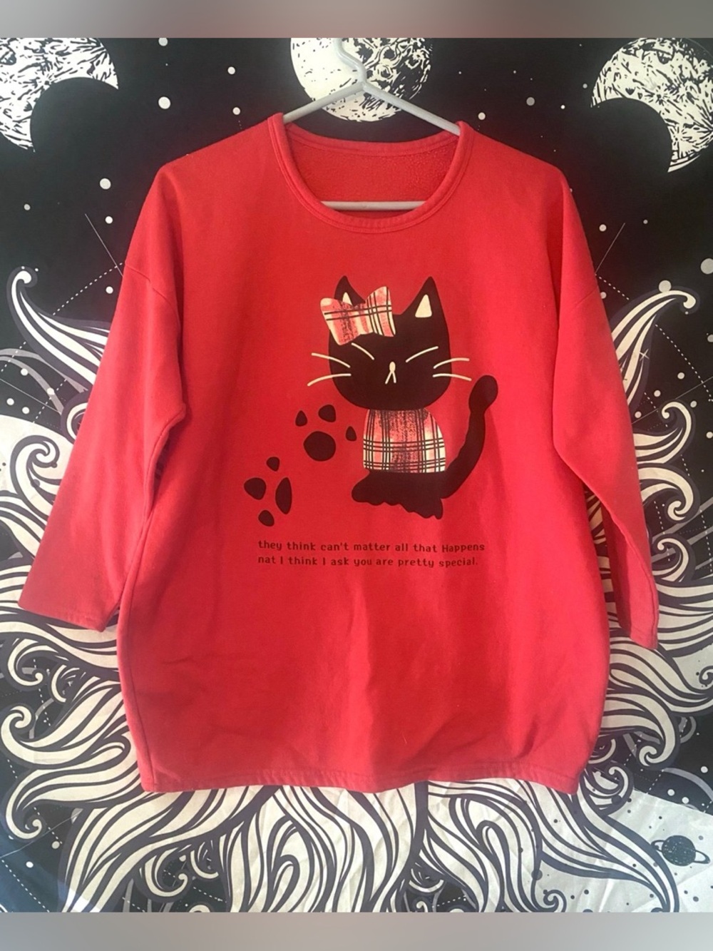 Red & Black Cat Long Sleeve Graphic Tee Shirt